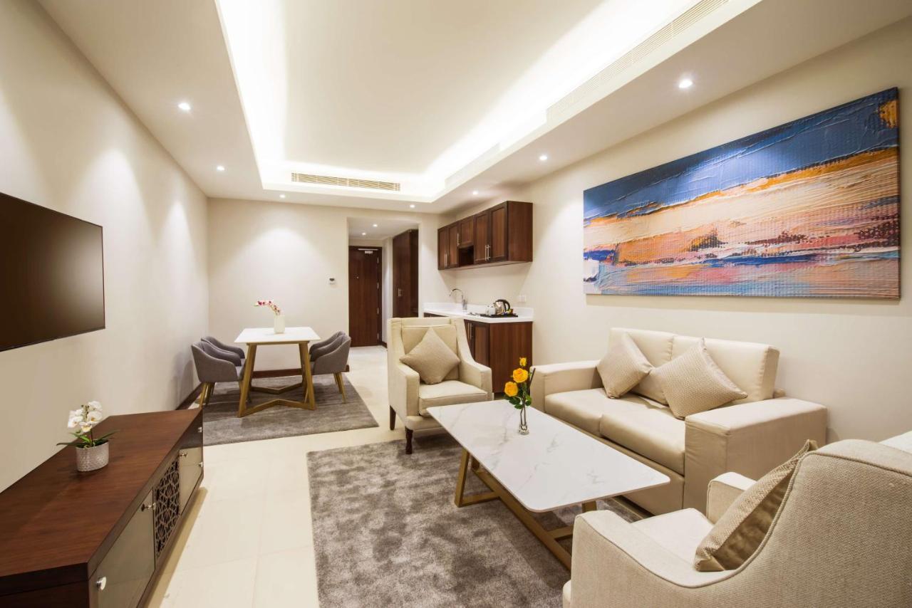 Best Western Plus Al Qurayyat City Center Bagian luar foto