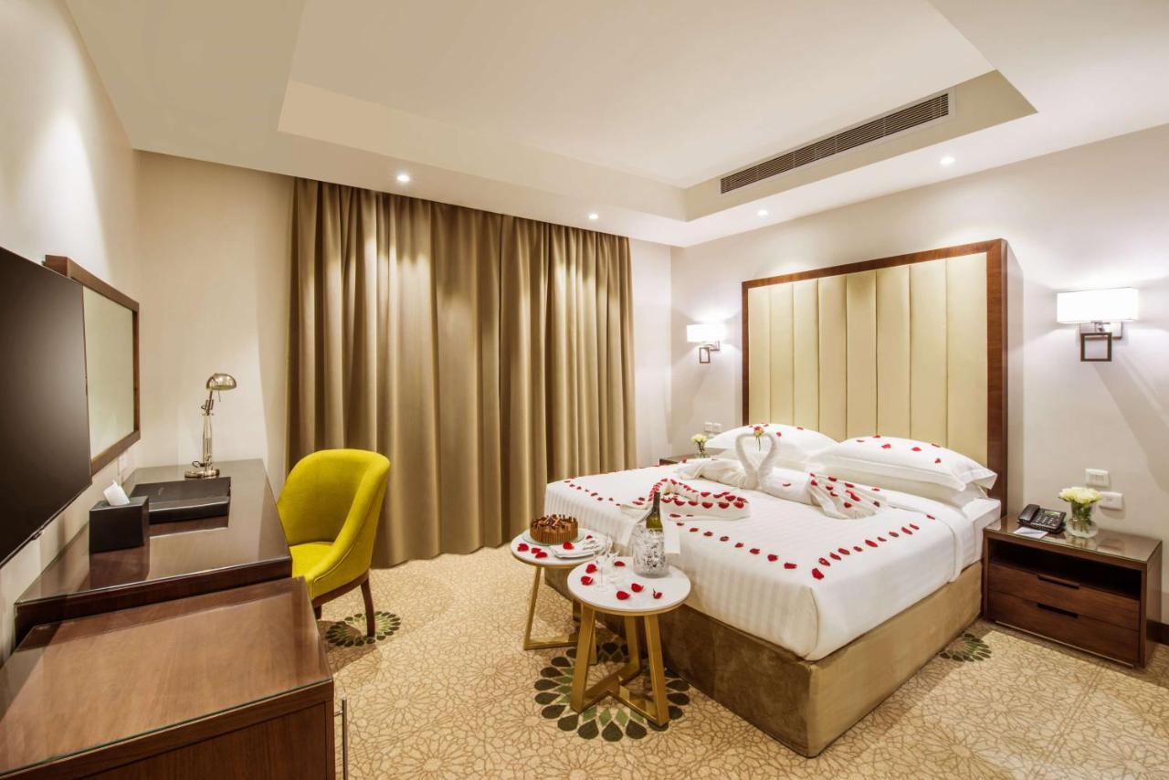 Best Western Plus Al Qurayyat City Center Bagian luar foto