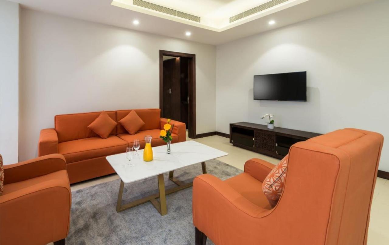 Best Western Plus Al Qurayyat City Center Bagian luar foto
