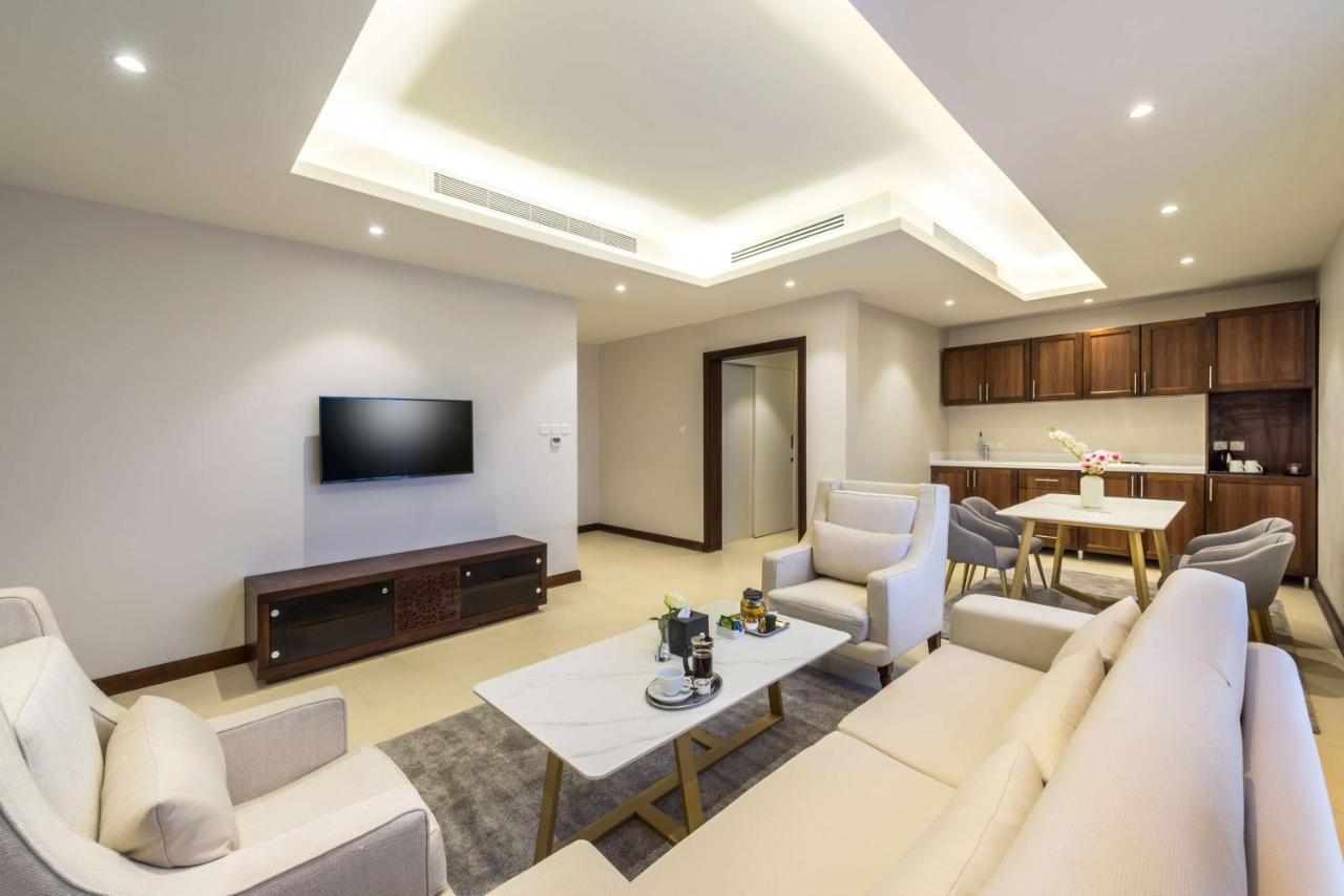 Best Western Plus Al Qurayyat City Center Bagian luar foto