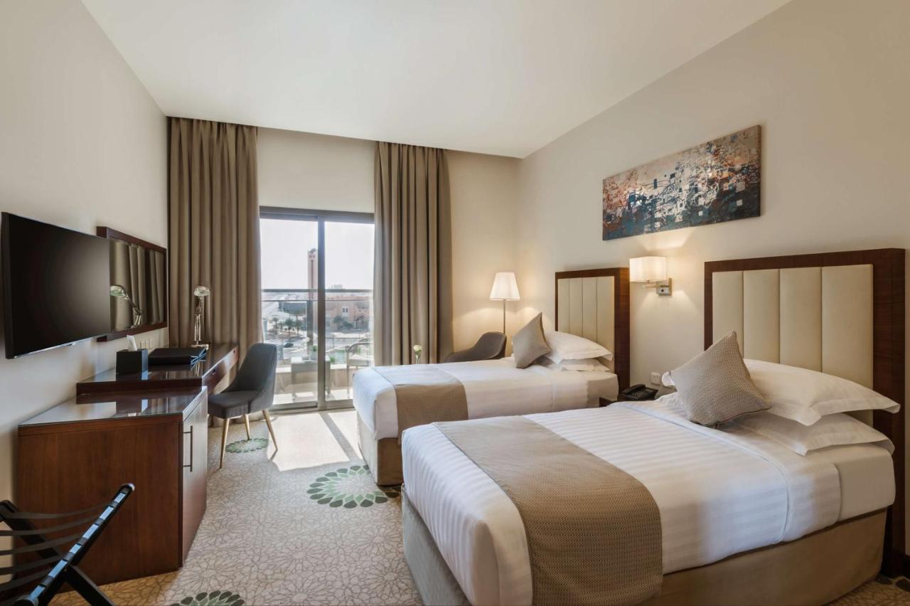 Best Western Plus Al Qurayyat City Center Bagian luar foto